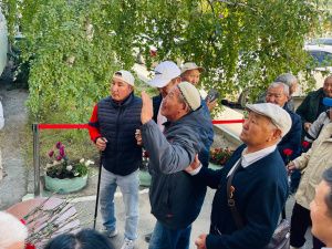 В Якутске установили бронзовую мемориальную доску заслуженному тренеру Дмитрию Коркину