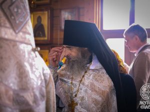 В Лазареву субботу Архиепископ Роман совершил Литургию в Спасском монастыре