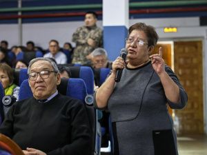 В селе Хатассы в Якутии приняли отчет правительства по итогам работы за 2023 год
