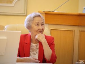 В Якутске органы власти и местного самоуправления обсудили вопросы активного долголетия