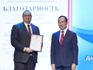 Айсен Николаев поздравил мирнинцев с 60-летием района