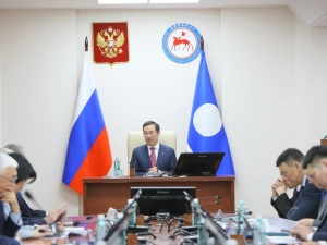 Айсен Николаев провел заседание Республиканской комиссии «Вместе к Победе!»