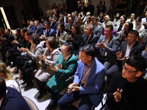 Айсен Николаев открыл первый фестиваль архитектуры Якутии