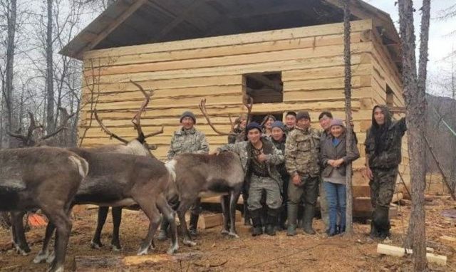 В Якутии построят десятки передвижных домов для оленеводов