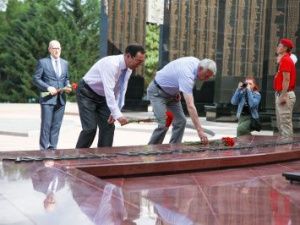 Айсен Николаев сегодня работает в Хабаровске