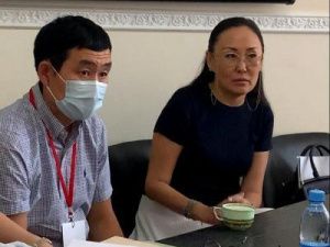 Супруга главы Якутии присоединилась к работе Общественного добровольческого штаба по тушению пожаров