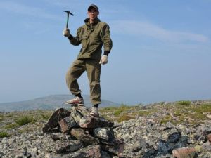 «И тогда я начал кричать»:  в Якутии студент-геолог спас сокурсниц от медведя