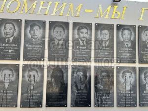 В Якутии установлен школьник, повредивший памятник ветеранам ВОВ