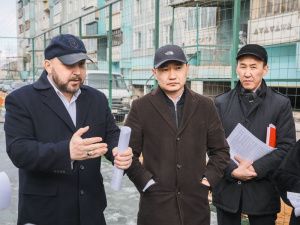 «Народный бюджет»: В Якутске провели проверку по проекту благоустройства дворовой территории