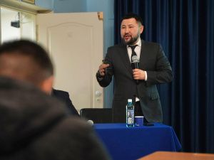 Евгений Григорьев встретился с представителями общественности Гагаринского округа