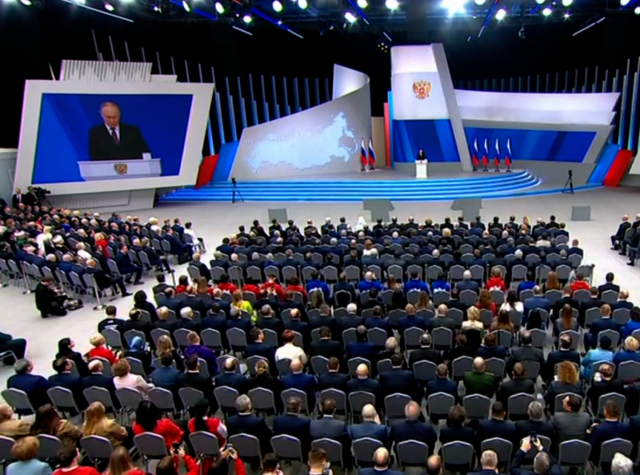 Триллион рублей дополнительно направят в стране на строительство, ремонт и оснащение объектов здравоохранения 