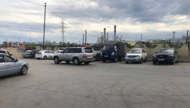 Водитель сбил девушку на стоянке Речпорта и уехал с места ДТП