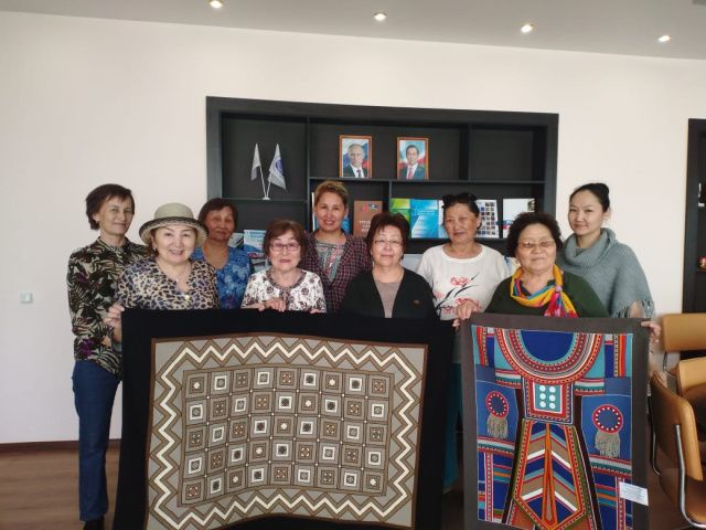 Якутские мастерицы улетели в Иваново представлять Якутию