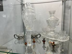 В Якутске открылась выставка самоваров коллекционера Анжелики Романовой