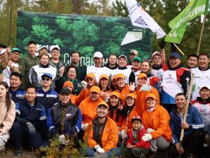 Сохраним лес: В пригороде Якутска высадили более тысячи саженцев деревьев