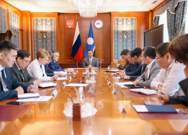 Главное: Айсен Николаев поставил задачи перед руководством Правительства и Администрации