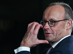 Мерц и Трамп обсудили урегулирование конфликта на Украине