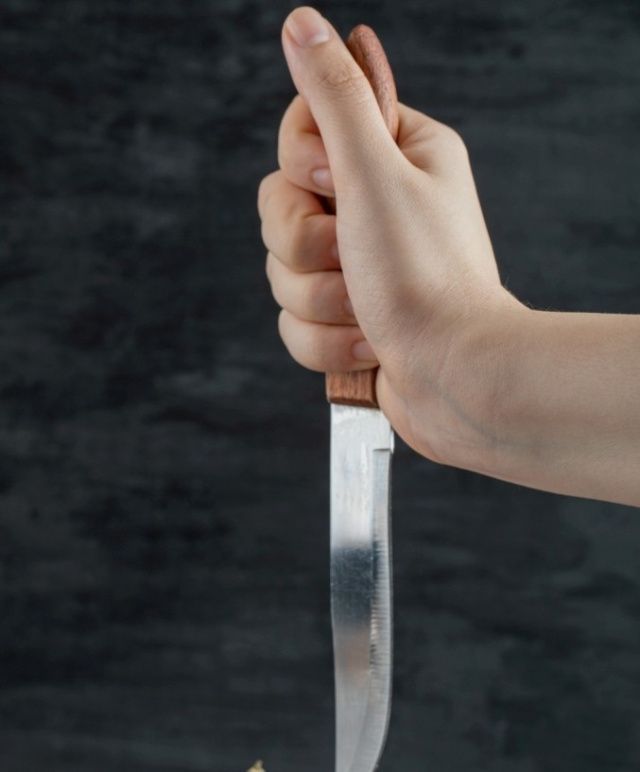 В Якутии ссора сожителей из-за отказа сходить в магазин закончилась тяжелым ранением