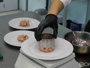 Конкурс среди студентов-поваров прошел на фестивале «Вкус Якутии»