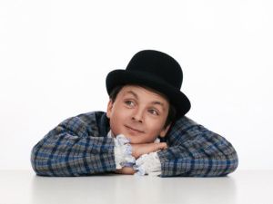 Будет аншлаг! По просьбам зрителей в Русском театре назначен дополнительный показ премьерного спектакля о Бальзаминове  