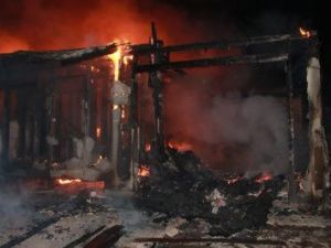 В Якутске выгорели 4 квартиры в 2-этажном доме