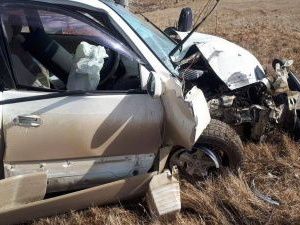 В поселке Кангалассы в ДТП пострадали два человека