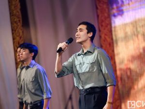 Государственные награды вручили воинам-якутянам на II Антифашистском форуме в Якутске