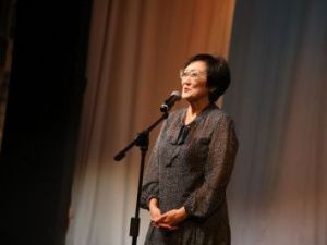 Сардана Авксентьева поздравила коллектив школы № 15 с юбилеем