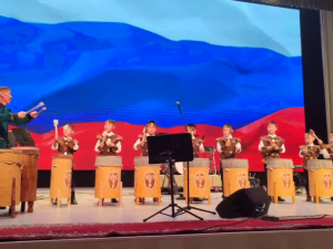 В Намском улусе выступил  ансамбль Восточного военного округа «Мы есть мы»