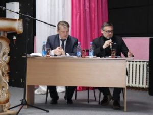 В Томмоте Алданского района прошел один из первых отчётов правительства за 2018 год