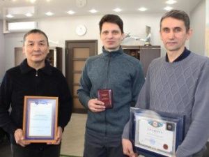 Сотрудников авиакомпании «Якутия» отметили республиканскими и ведомственными наградами