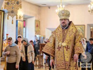 В преддверие Великого Поста: Божественная Литургия в Прощеное воскресенье