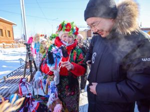 Глава Якутии посетил праздник «Широкая Масленица»