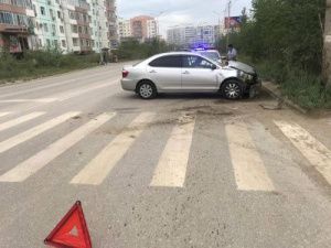 Пьяный водитель проехал на запрещающий сигнал светофора и устроил ДТП