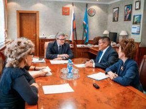 Солодов поручил Минздраву Якутии своевременно закупать лекарства для гемодиализников