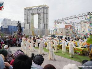 В Якутске встретили День сайылыка праздничной программой «Сайылык күнүн көрсө!»