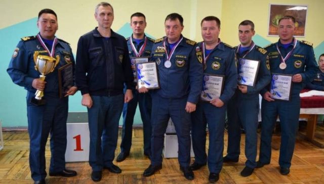 МЧС Якутии завоевало бронзу на всероссийских водно-моторных соревнованиях