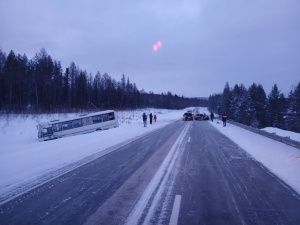 В Якутии произошло жесткое ДТП с участием автобуса