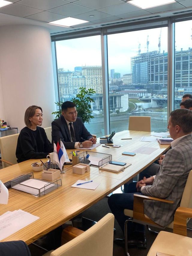 В Москве обсудили строительство школ в Якутии по концессии с ВЭБ.РФ