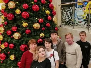 Сказка «В лесу родилась елочка» завершила Новогодние каникулы в ТРК «Чудо парк» 