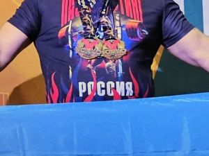 Сотрудник АО «АК «ЖДЯ» Михаил Воронцов установил три мировых рекорда по силовым видам спорта