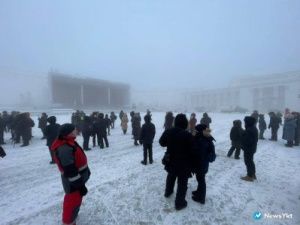 Якутяне собрались на площади Дружбы в поддержку Алексея Навального