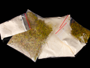 В Якутии возле школы поймали наркомана