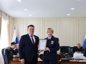 Служебная деятельность сотрудников УФСИН отмечена Главой Республики Саха (Якутия) и Правительством региона 