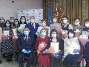 Награды учреждены больницей