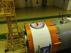С Байконура в космос запустили ракету с изображениями гербов Якутии и Вилюйска