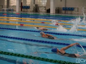 В Якутске прошли соревнования по плаванию среди сотрудников МЧС Дальнего Востока