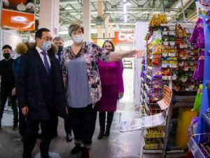 Айсен Николаев: Поставки товаров идут без перебоев