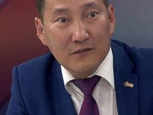 "ЧУКУРУШКУ ОПУСТИЛИ"? Чокуур Гаврильев освобожден от должности замминистра инноваций Якутии