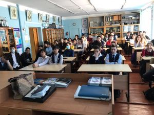 ЖДЯ и ДВГУПС провели профориентационные встречи со школьниками